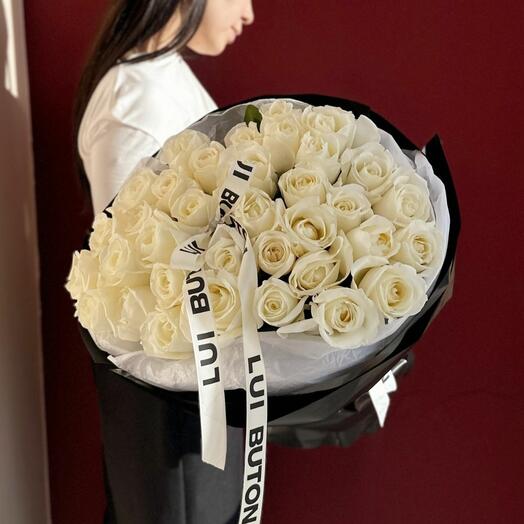 Букет "41 белых роз"