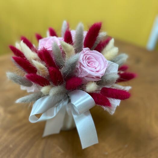 Композиция с стабилизированной розой