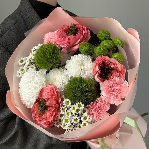 Букет Fresh Mix M - роза мандарин, гвоздика киви, ромашки, хризантема, гвоздики