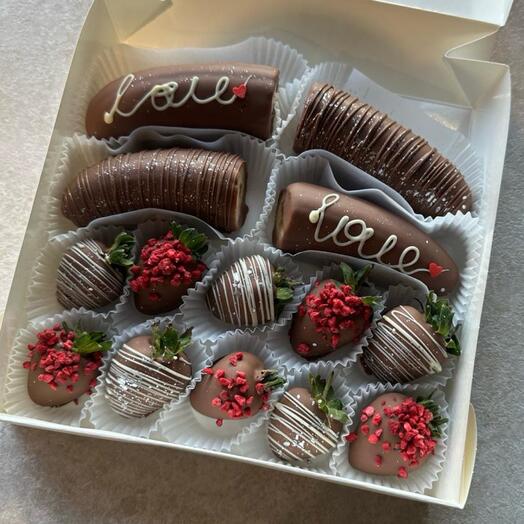 Клубника🍓 и бананы 🍌 в бельгийском шоколаде 🍫