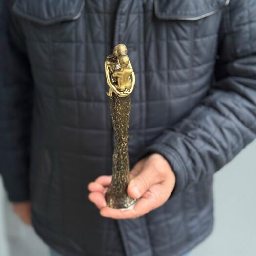 Фигурка Мама с ребёнком