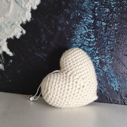 Брелок "Сердце бежжевое: