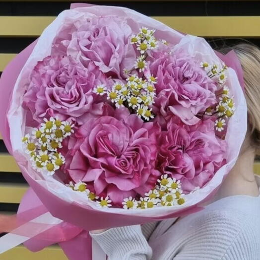 Букет из пионовидной розы «Мамин малиновый джем»
