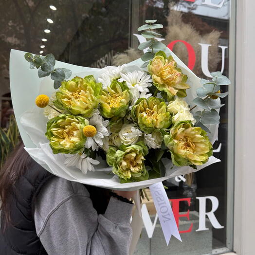 Green Fever Bouquet (veggie roses, spray roses, daisy, eucalyptus, craspedia)