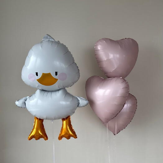 Воздушные шары для девочки на день рождения , воздушные шары для девушки шар гусь обнимусь и 3 розовых сердца