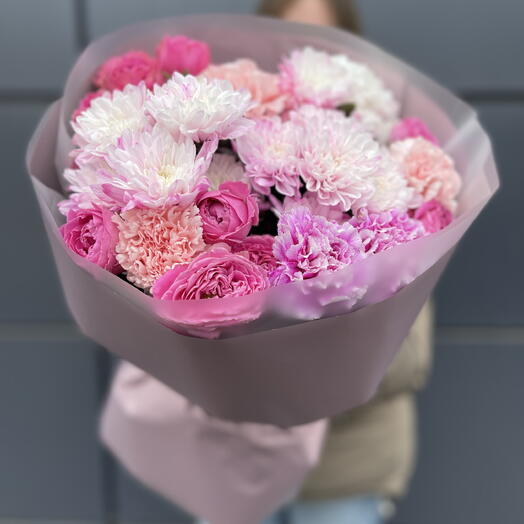 Букет с пионовидными розами