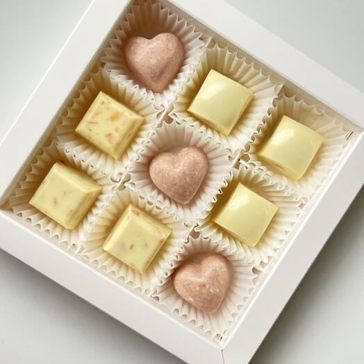 Ассорти конфет из белого бельгийского шоколада