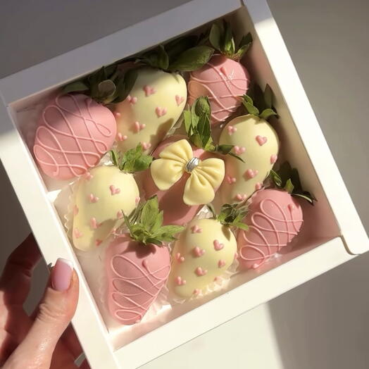 Клубника в шоколаде «мона » на 14 февраля