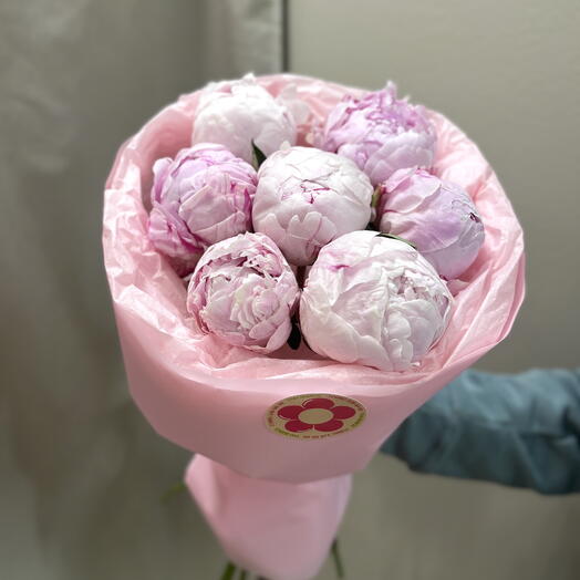 Монобукет из 7 пионов Сара Бернард 🌸