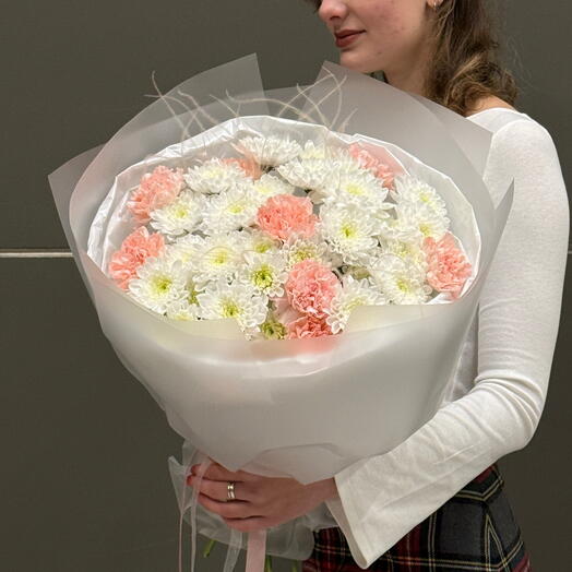 Dianthus and chrysanthemum bush