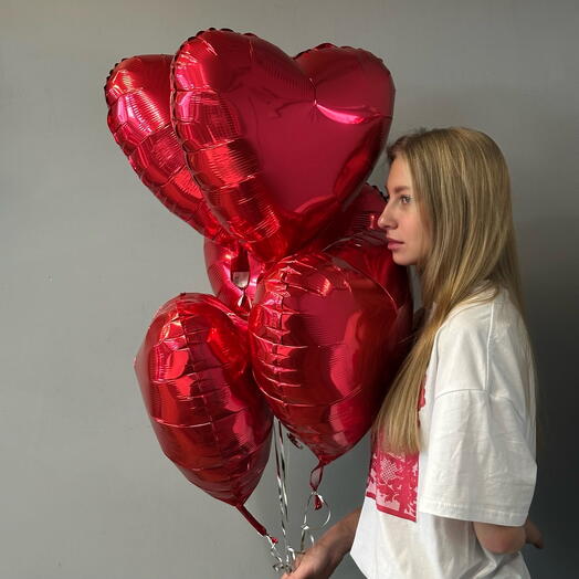 Сет Шаров «Красное сердце»️