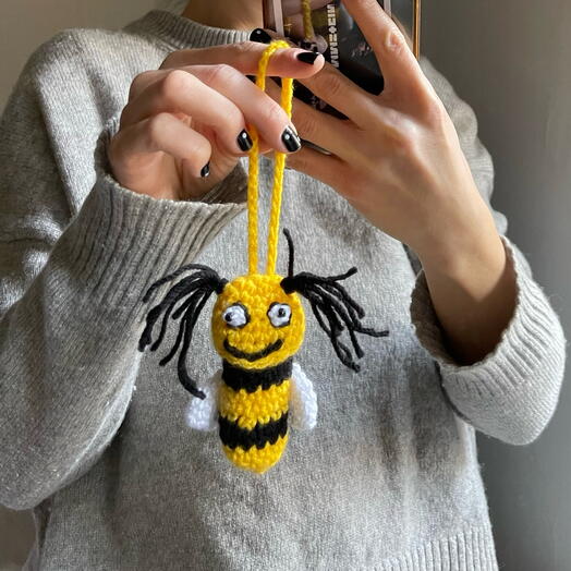 Брелок Bee