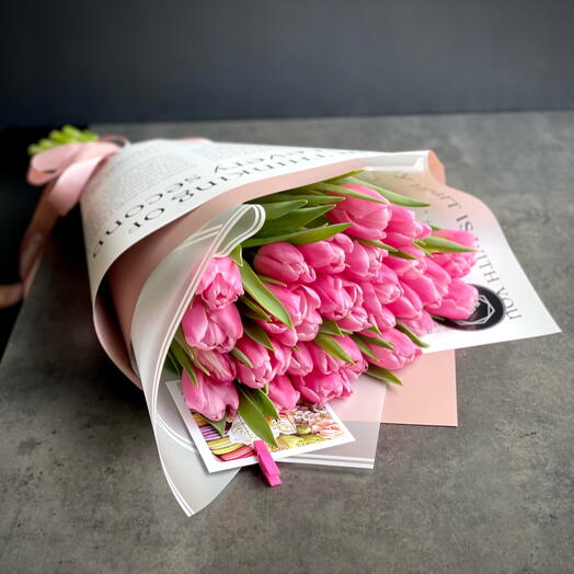 Pink Tenderness of 29 Tulips