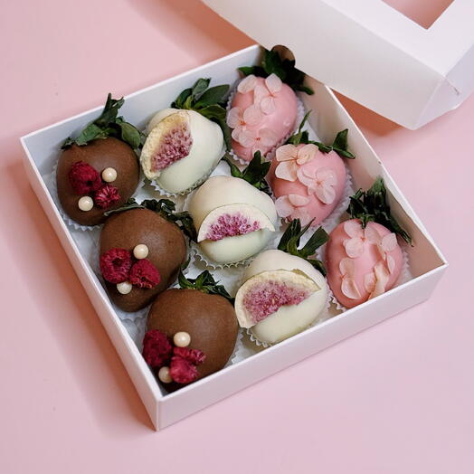 Клубника в шоколаде «Cherry blossom»
