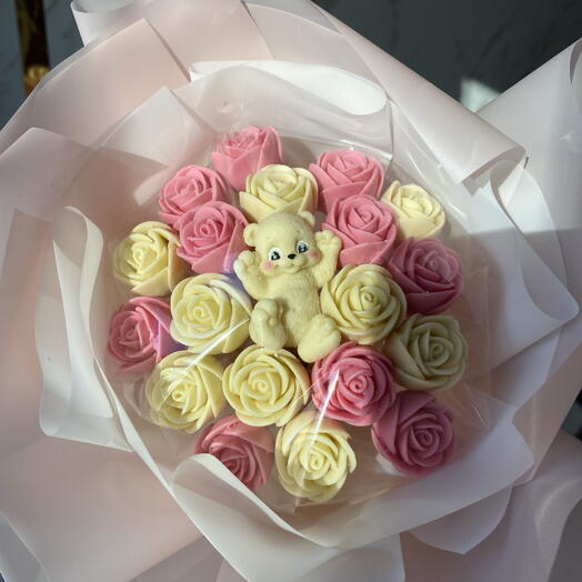 Букет из шоколадных роз с мишкой девушке/дочери/жене