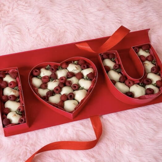 I love you клубника в белом шоколаде