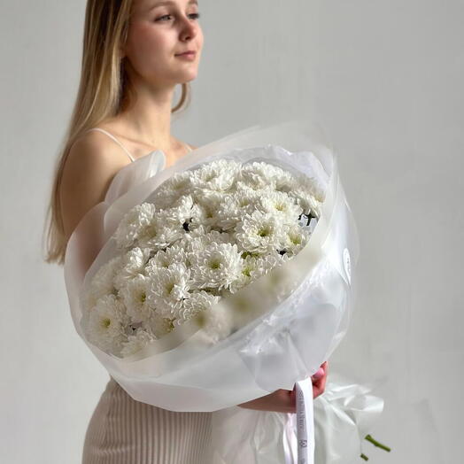 Букет из белых хризантем S