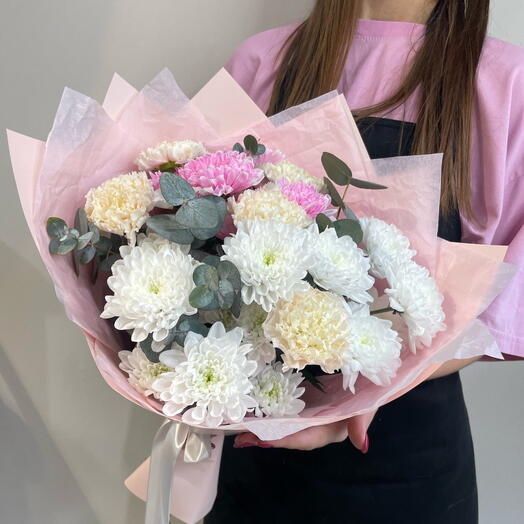 A collection bouquet of chrysanthemums and dianthuses "Sweet bouquet"