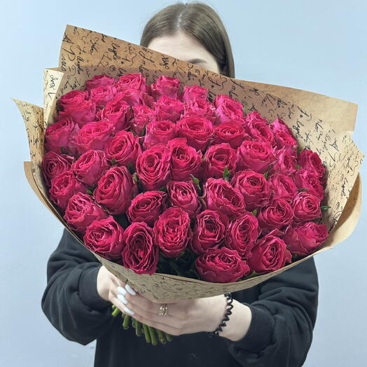 51 роза малиновые розы