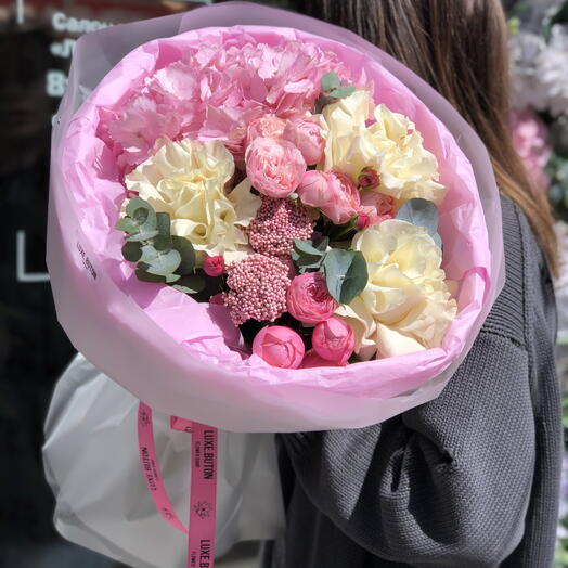 🌸🌿 Букет цветов «Розовая сказка»