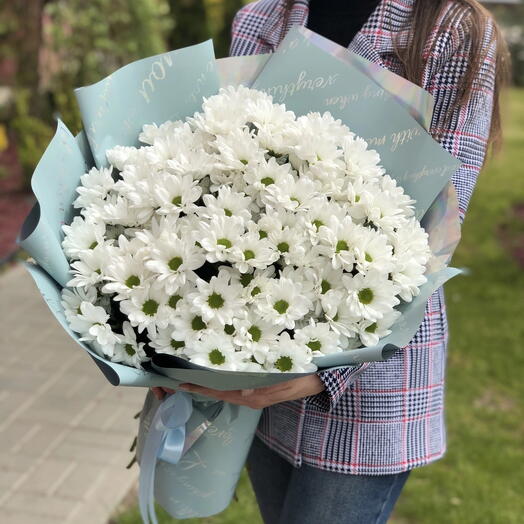 Букет "Арно" из 13 хризантем