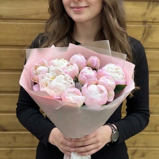 Букет 11 пионов Гардения 🌸