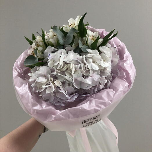 💜Нежный букет с гортензией и альстромерией Bloom Room