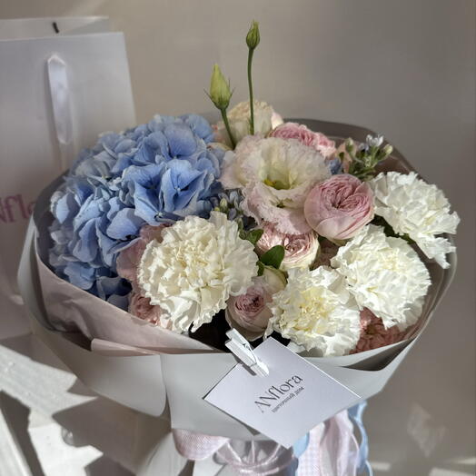 Букет с пион розами и гортензиями 🌸🩵