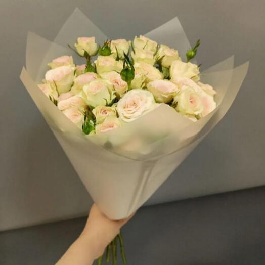 букет из 9 кустовых роз