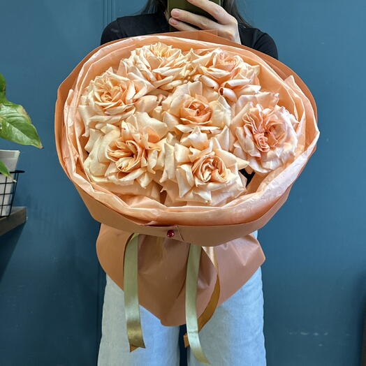 Букет персиковых больших роз ☺️