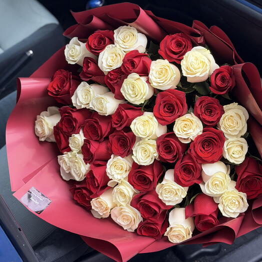 red white roses