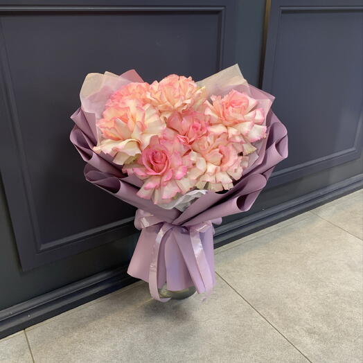 Букет с вывернутыми розами💗