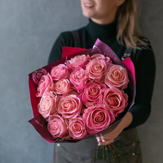 Розовые розы 15 шт