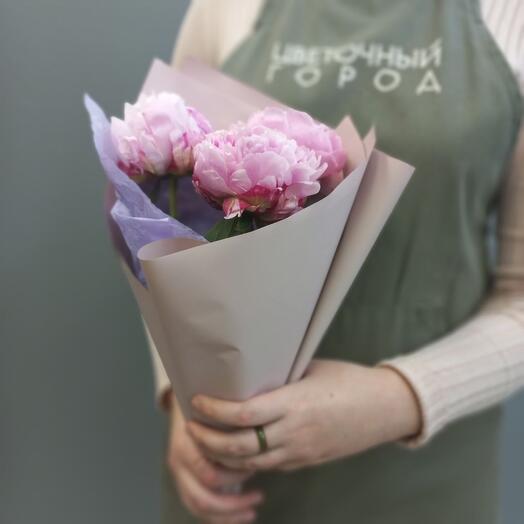 Розовые пионы 💐