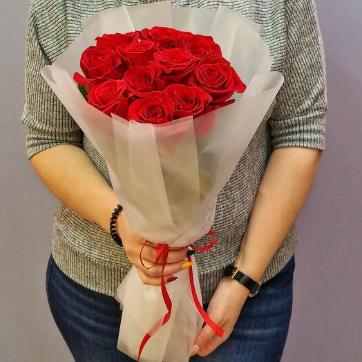11 красных роз🌹 для мамы