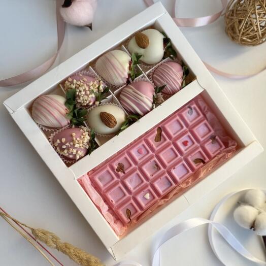 Клубника в шоколаде &quot;Pink кутюр S&quot;