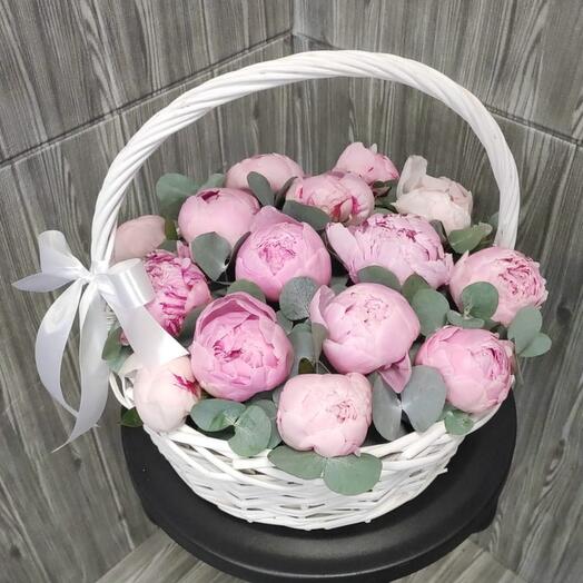 Cesta de 15 peonías Rosadas