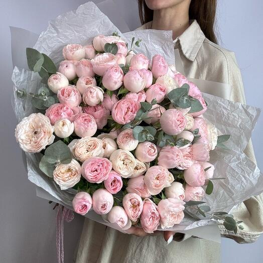 Peony-shaped bush roses of Mansfield Park and eucalyptus