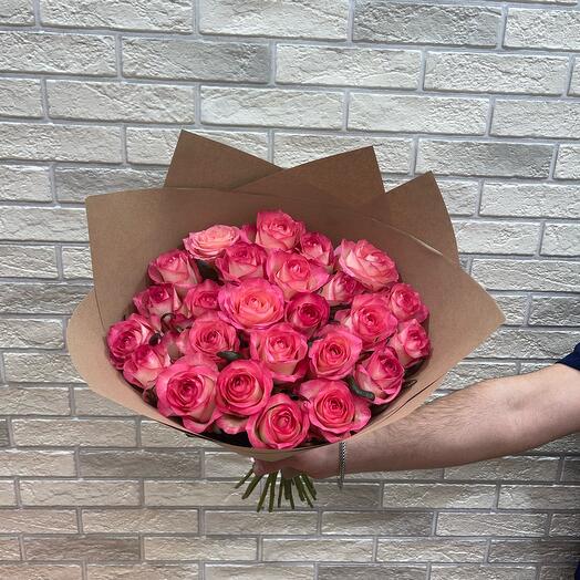 25 Rosa Jumilia