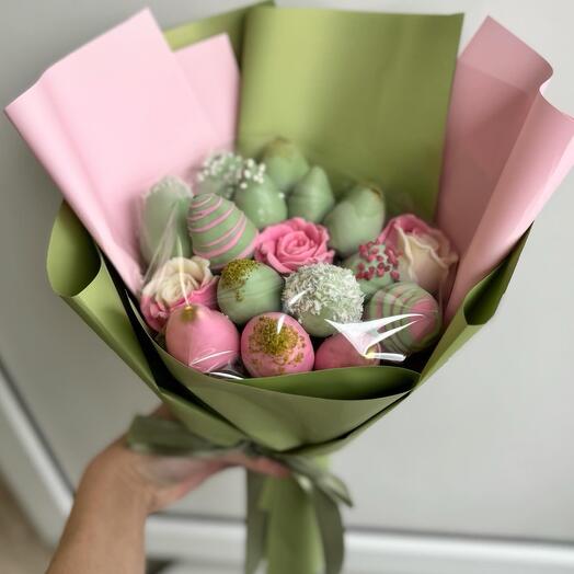 Букет из 15 клубник в шоколаде