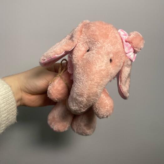 Розовый слоник