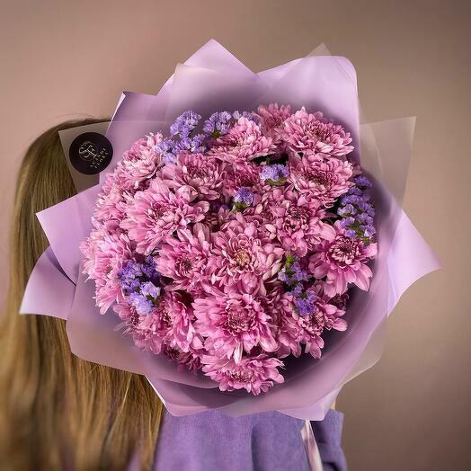 A combined bouquet of 7 bush chrysanthemums and statice. Bouquet 65 Scandi Flora