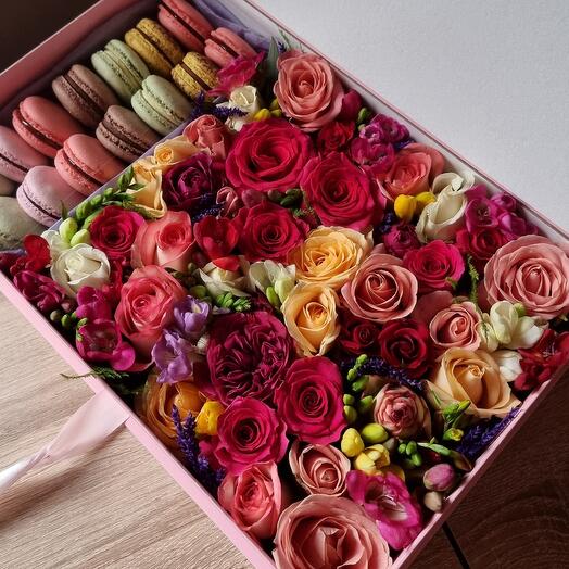 Цветы в коробке