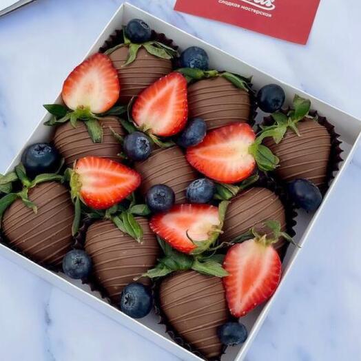 Клубника в шоколаде 9 штук