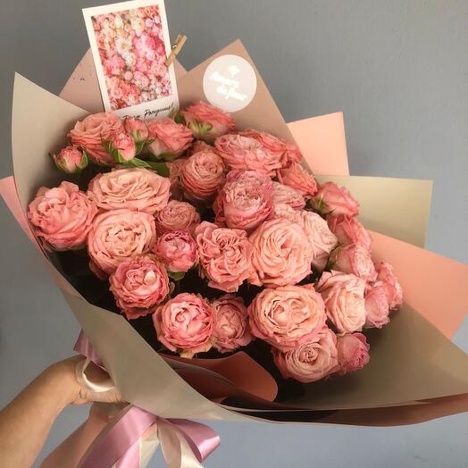 Ramo de rosas peonías de Madame Bombastic