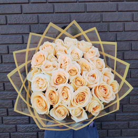 29 cream roses