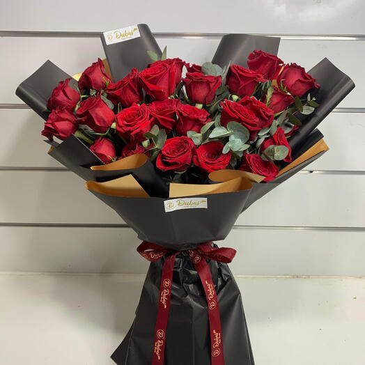 25 Red Roses Bouquet