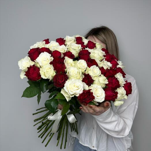 Микс из 51 Кенийской розы