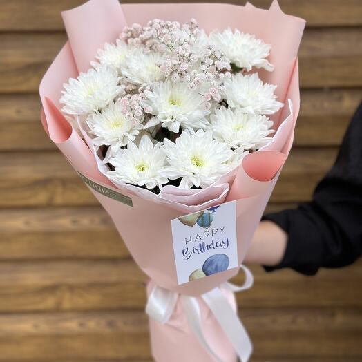 Bouquet of chrysanthemums and gypsophila