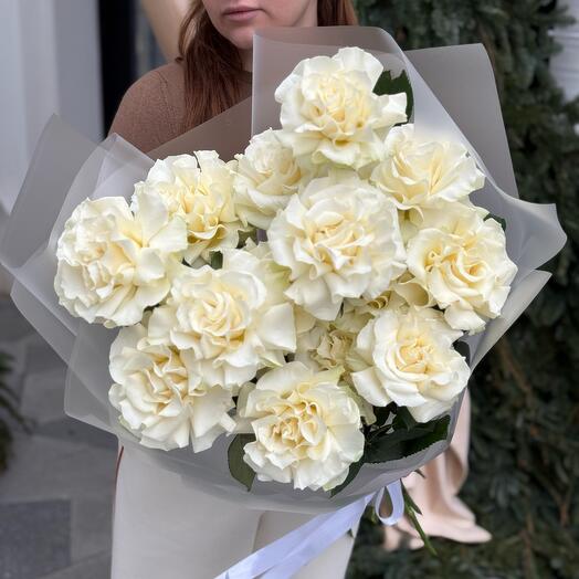 Bouquet of 15 white French roses